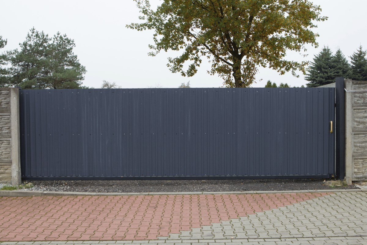 Luxury hotel lobby with Automatic Sliding Swing BFT door system